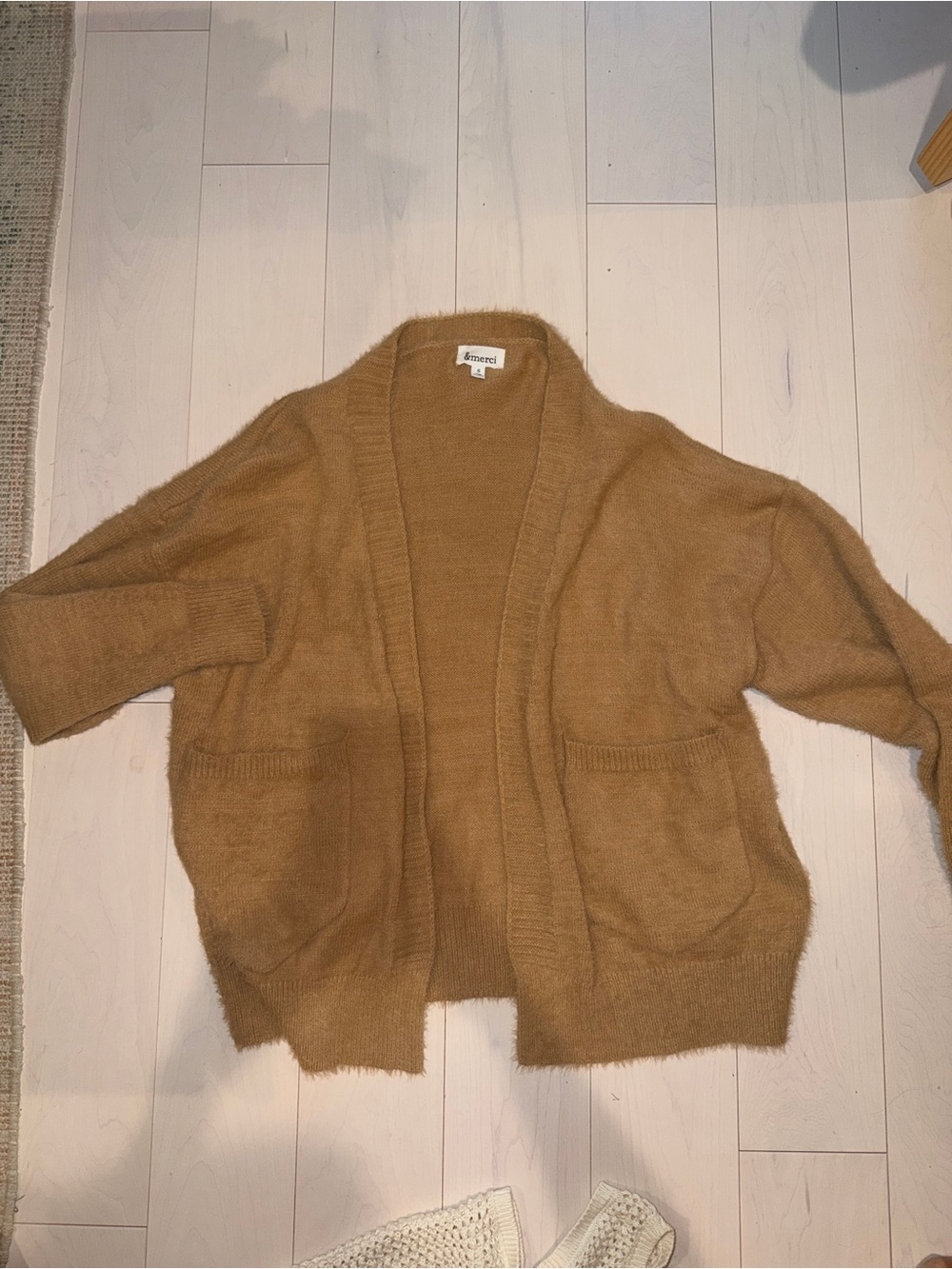 Cozy Open-Front Women’s Cardigan Sweater in Camel